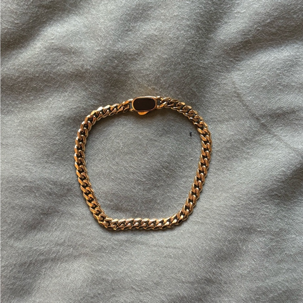 18k Gold Cuban Bracelet with Stunning Black Onyx Gemstone- The Perfect Gift!